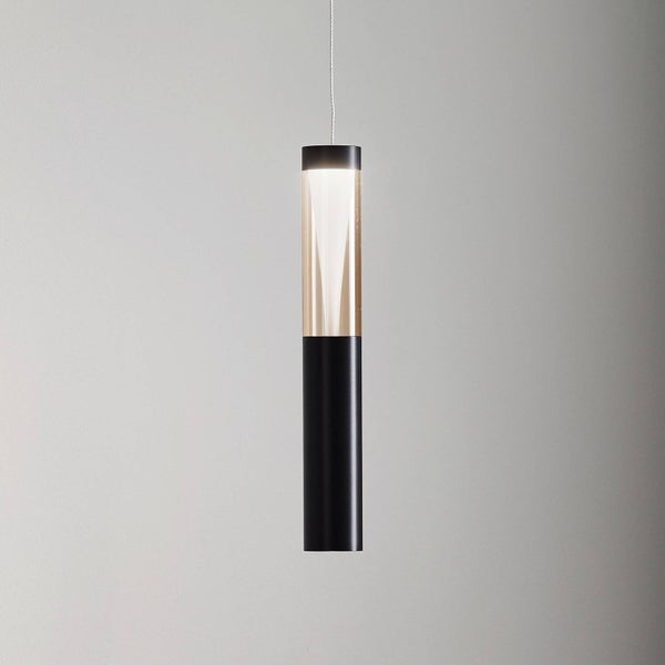 Moderne zylindrische Pendelleuchte in Schwarz mit einem leuchtenden Glaselement.