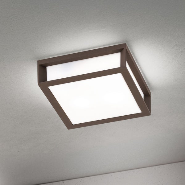 Quadratische Deckenleuchte mit braunem Rahmen und weißem Diffusor, modernes Design.