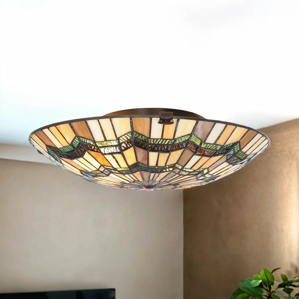 Tiffany Deckenleuchte im Innenraum