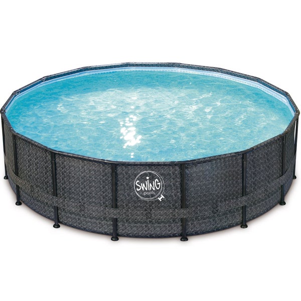 Runder Framepool mit Wasser und geflochtenem Design