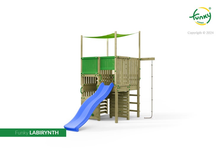 Spielturm Funky Labirynth aus Holz mit blauer Rutsche, grünem Sonnensegel und Kletterseil.