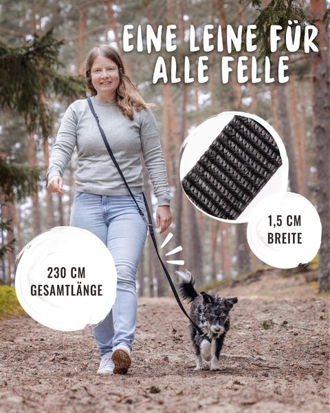 Frau mit Hund an der Leine im Wald, Leine ist 230 cm lang und 1,5 cm breit