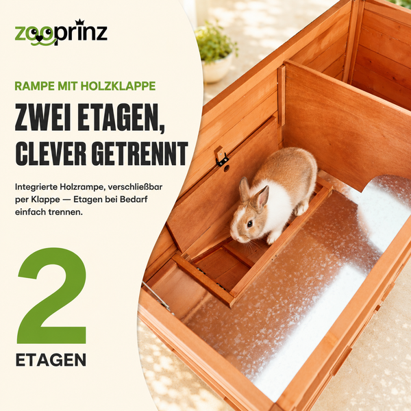 zooprinz Logo. Ein zweistöckiger Kleintierstall aus Holz mit einer Rampe und einer verschließbaren Klappe zwischen den Etagen.