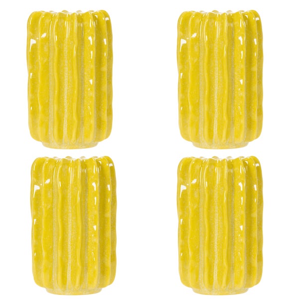 Vier gelbe Pflanzgefäße aus Keramik