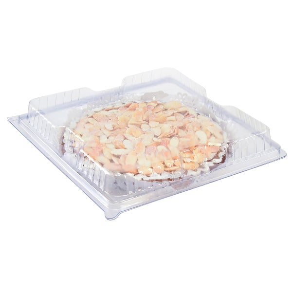 Mandelkuchen in transparenter Kunststoffverpackung