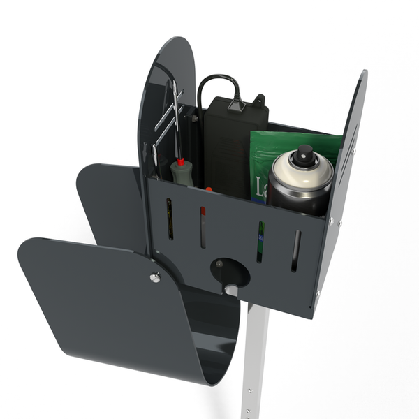 Werkzeugwagen mit Werkzeug, Farbspraydose, Schraubendreher und Akku