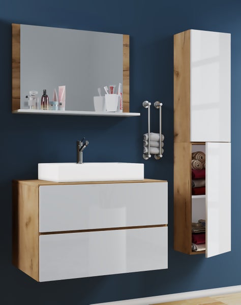 Modernes Badezimmermöbel Set mit Waschtischunterschrank in Holzoptik, weißem Aufsatzwaschbecken, Spiegelregal und Hochschrank.