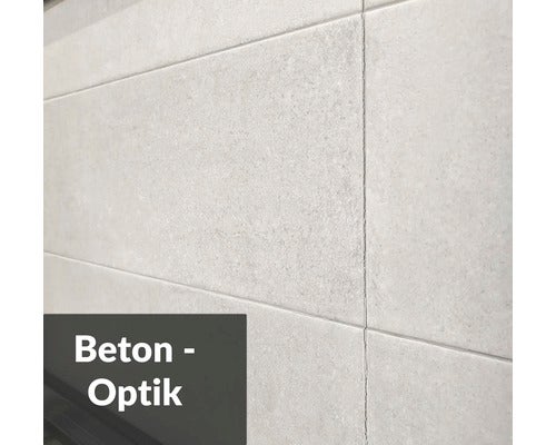 Fliesen in Betonoptik an der Wand