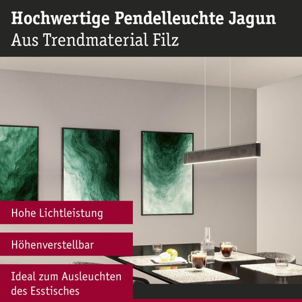 Pendelleuchte Jagun aus Filz über einem Esstisch in einem modern eingerichteten Esszimmer mit Wandbildern.