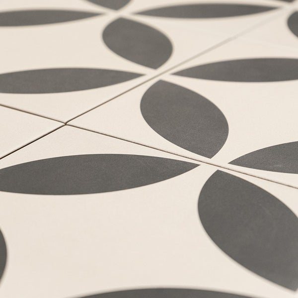 Wand- und Bodenfliesen mit geometrischem Blattmuster, quadratische Fliesen mit mattem Dekor
