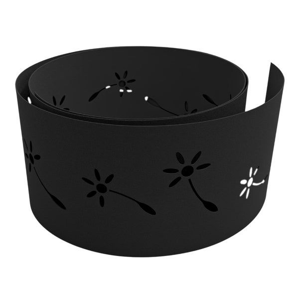 Schwarze Beeteinfassung aus Stahl mit Blumendekor