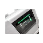 Digitales Display-Bedienfeld eines technischen Geräts mit Einstellungen und Temperaturanzeige.