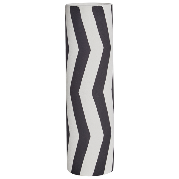 Abmessungen eines zylindrischen Produkts: 40 cm Höhe, 11 cm Durchmesser