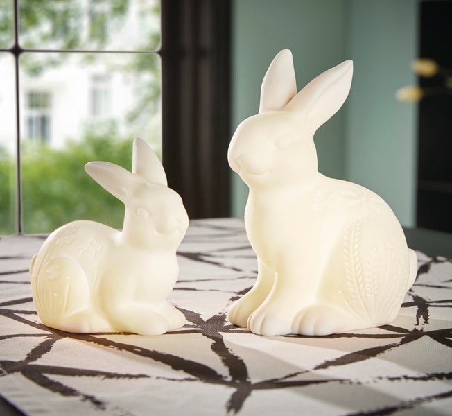 FRANK FLECHTWAREN | LED-Hase Blumenwiese, 2er Set, PORZELLAN, KUNSTSTOFF, 8,8 x 6,2 x 12,4 cm, 12,5 x 8,1 x 15,5 cm