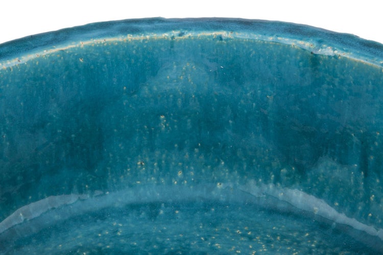 Detailansicht einer glasierte Keramikschale