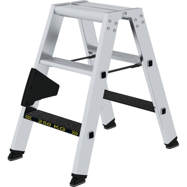Aluminium Klapptritt mit zwei Stufen und einer Belastbarkeit von 250 Kilogramm