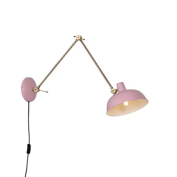 Verstellbare Wandleuchte mit Schwenkarm aus Metall in Rosa und Goldfarben mit Kabel und Schalter.