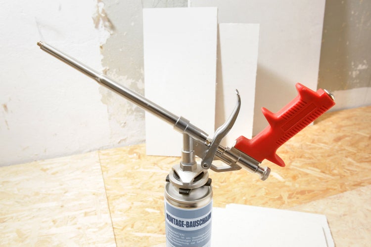 Befestigungsmaterial für Duschabtrennungen, inklusive Dübel, Schrauben und Abdeckkappen