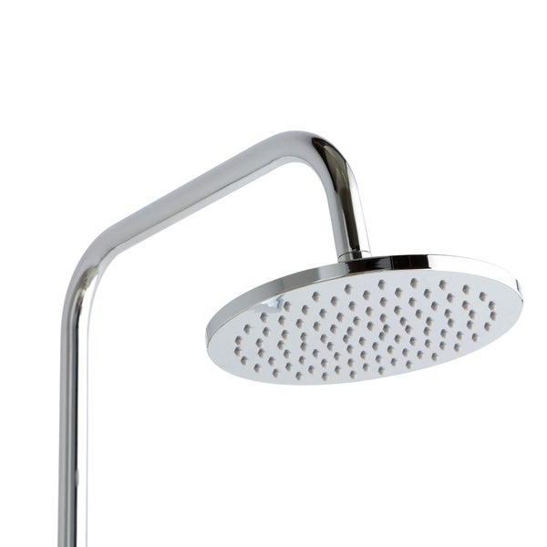Regendusche mit rundem Duschkopf