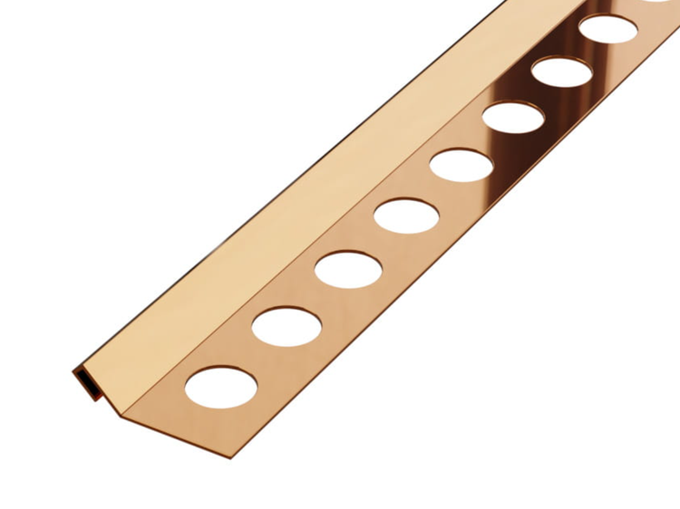 Fliesenprofil aus Metall mit Löchern