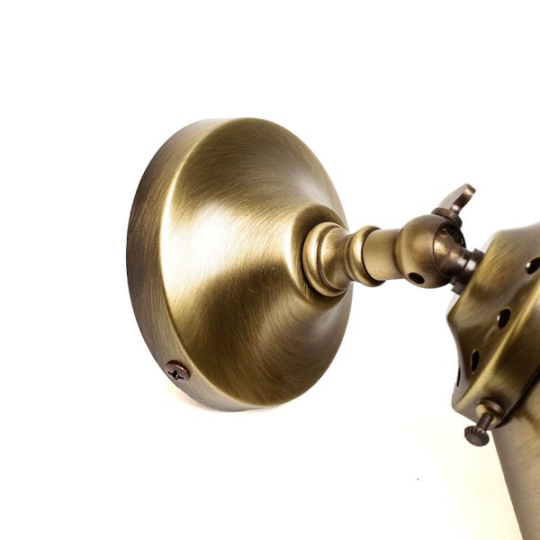 Wandleuchte aus Metall