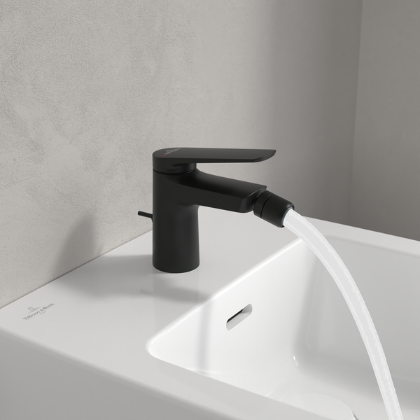 Villeroy & Boch Oasis Einhebel-Bidetarmatur, Bidet Wasserhahn mit Zugstange und Keramikkartusche, Bidetmischer wassersparend, Auslauf Höhe 73mm, rund, Matt Black