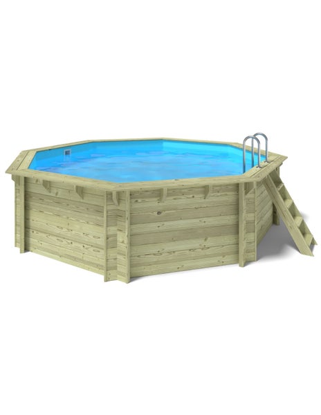 Achteckiger Holzpool mit Leiter