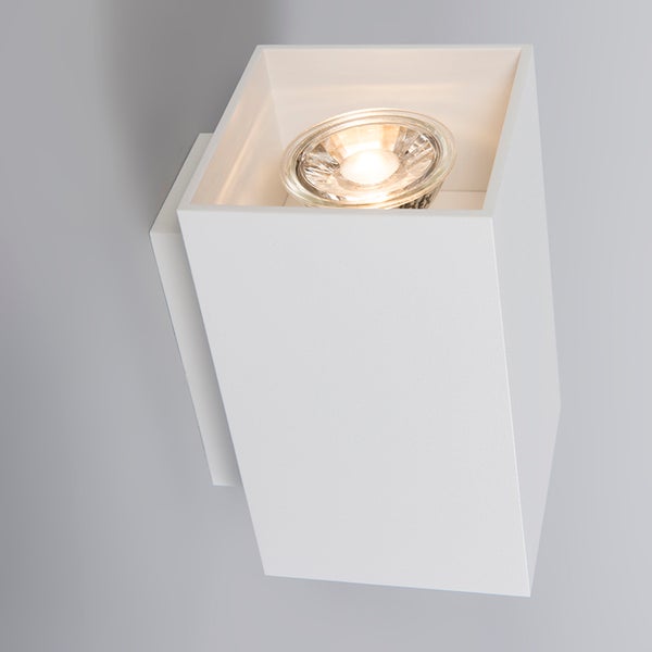 Weiße Wandleuchte mit Leuchtmittel