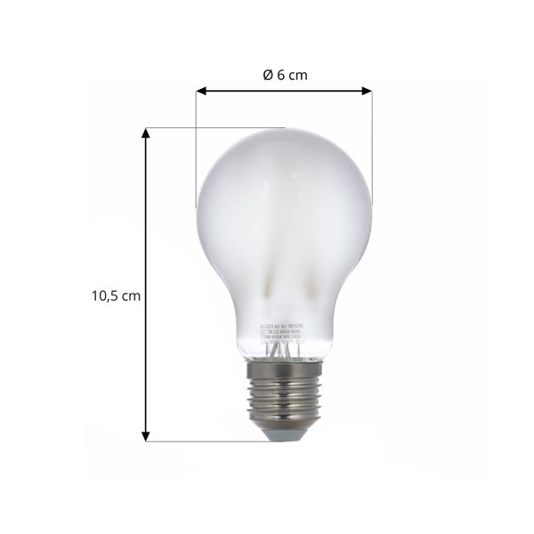 Matte LED-Lampe mit E27-Sockel, Höhe 10,5 Zentimeter und Durchmesser 6 Zentimeter.