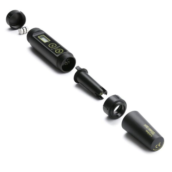 Aufsicht auf einen zerlegten, schwarzen PH-Wert-Messer.