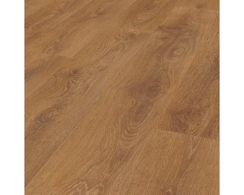 Verlegter Laminatboden in Holzoptik