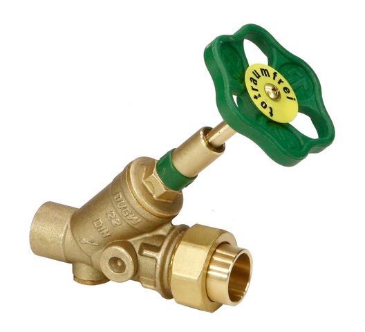 Schrägsitzventil aus Messing mit grünem Handrad und Entleerung, totraumfrei.