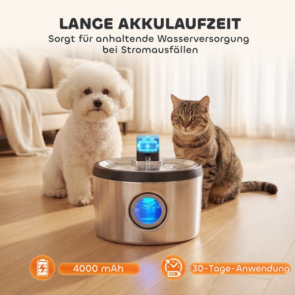 Edelstahl Trinkbrunnen für Hund und Katze mit 4000 Milliamperestunden Akku für circa 30 Tage Betriebsdauer.