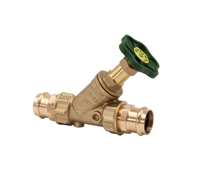Schrägsitzventil aus Messing mit Pressanschluss, Nennweite 32, zertifiziert, mit grünem Handrad.