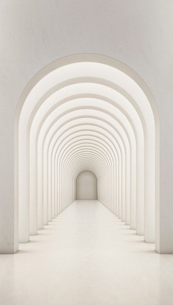 Langer Gang mit Torbögen