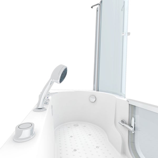 Nahaufnahme einer weißen Badewanne mit Einstiegstür, Duschabtrennung aus Glas, Handbrause und Massagedüsen.