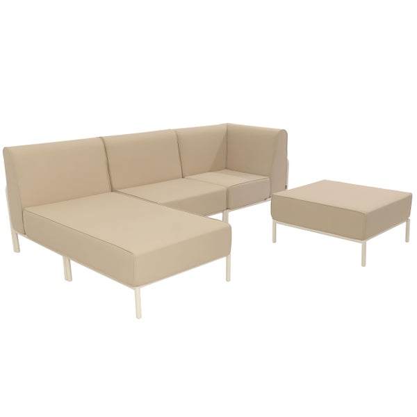 Gartenlounge-Set bestehend aus Ecksofa mit Recamiere und Hocker, beige Polster und Metallgestell.