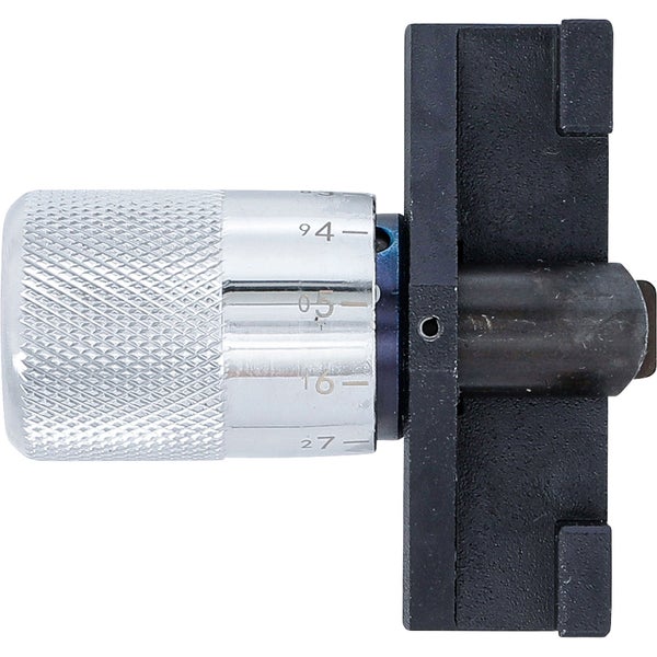 Einstellwerkzeug zur Einstellung von Bauteilen