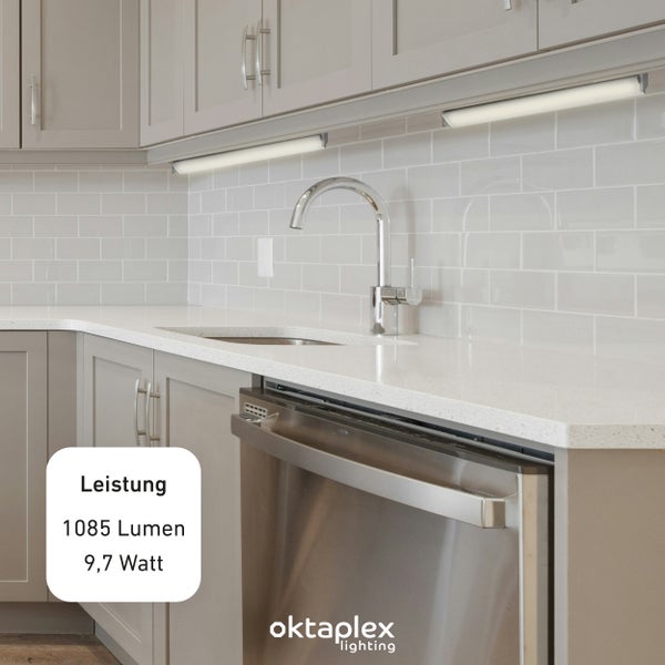 Küchenszene mit Unterbauleuchten, Spüle und Geschirrspüler von Oktaplex Lighting