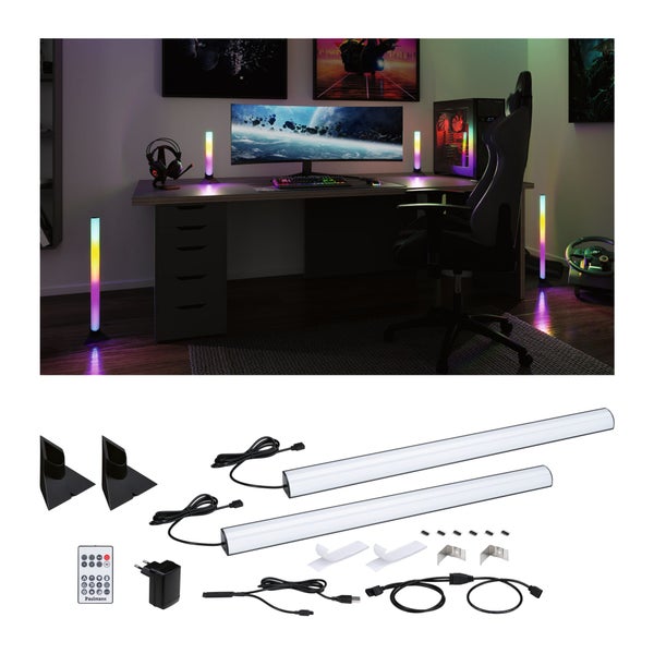Moderne Küche mit MaxLED 500 LED Strip 2,5 Meter als Arbeitsbeleuchtung und Akzentbeleuchtung unter Hängeschränken und an der Kücheninsel.