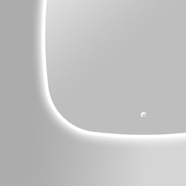 Moderner Badspiegel mit integrierter LED Beleuchtung und Touch Sensor