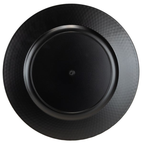 Schwarzer Platzteller mit gehämmertem Rand.