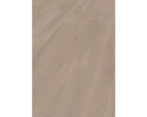 Verlegung von Holzboden