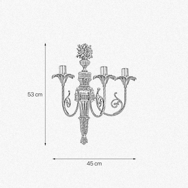 Wandleuchter mit vier Armen und Maßangaben 53 cm und 45 cm