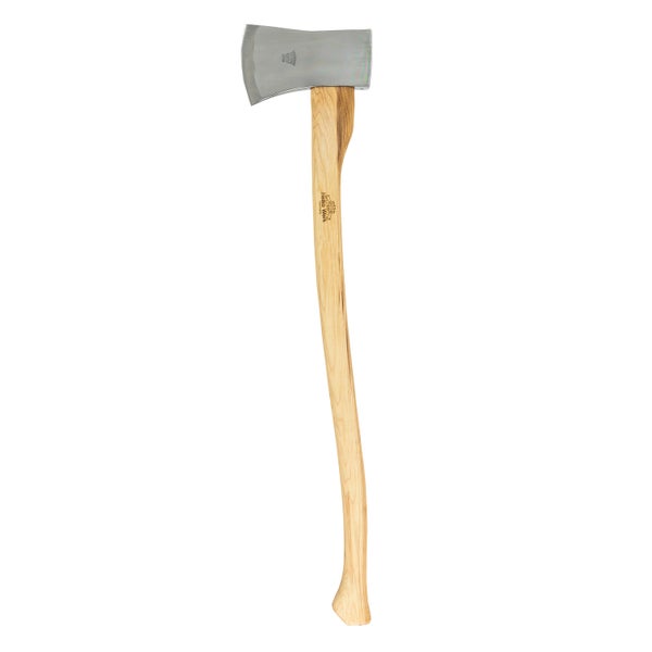 Forstaxt mit einem Axtkopf aus Stahl und einem langem Stiel aus Eschenholz von Helko Werk