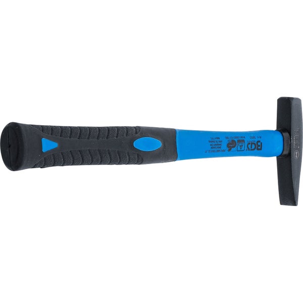 Hammer mit Stahlkopf und blauem Griff