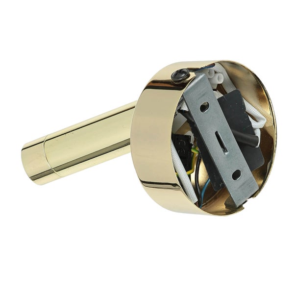 Innenansicht einer goldenen Wandleuchte mit elektrischen Bauteilen