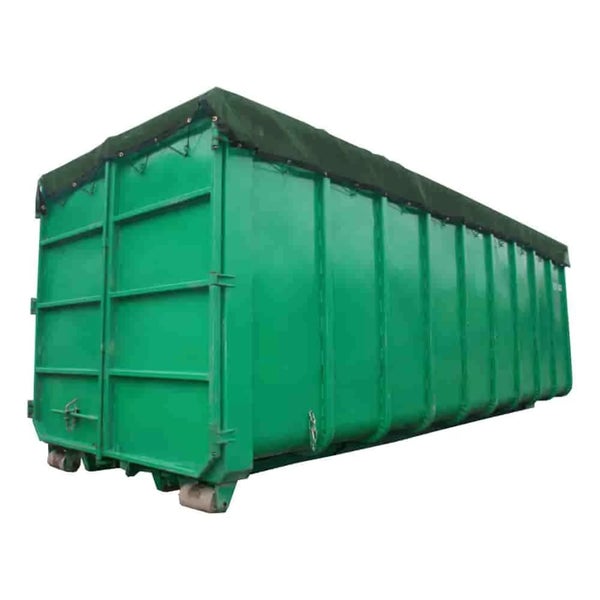 Großer Absetzcontainer mit Abdeckplane für Bauschutt und Entsorgung