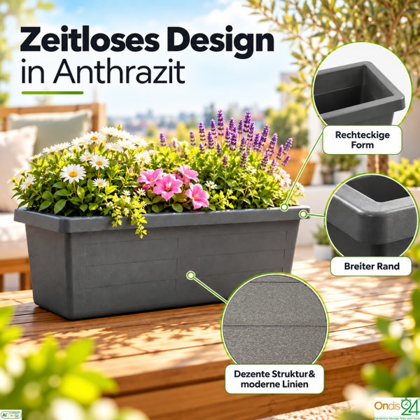 Rechteckiger Blumenkasten aus Kunststoff mit breitem Rand und feiner Oberflächenstruktur, bepflanzt mit Blumen auf einer Holzterrasse.