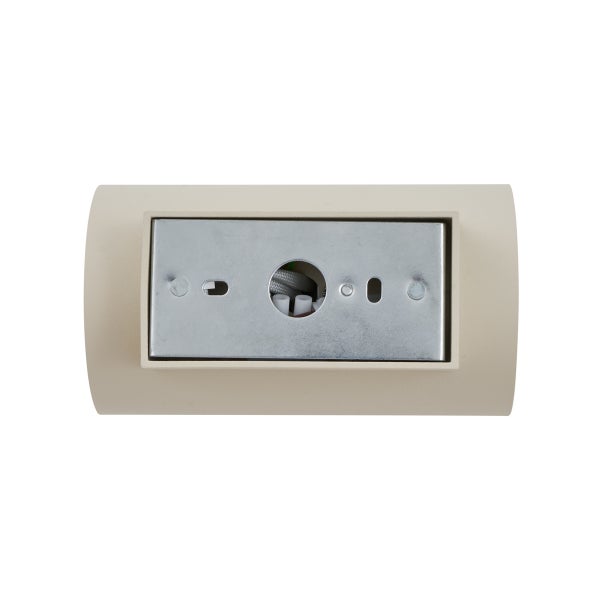 Unterputzdose mit Metalleinsatz